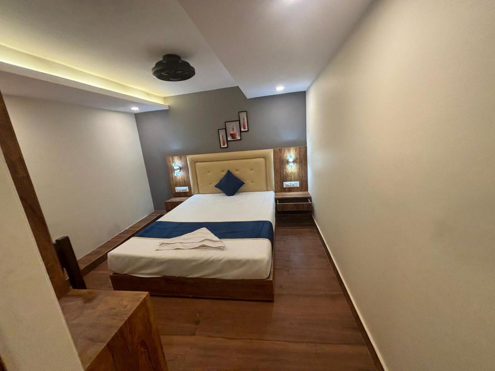 Hotel Z-A-R-A Park Goregaon West Mumbai Exterior foto